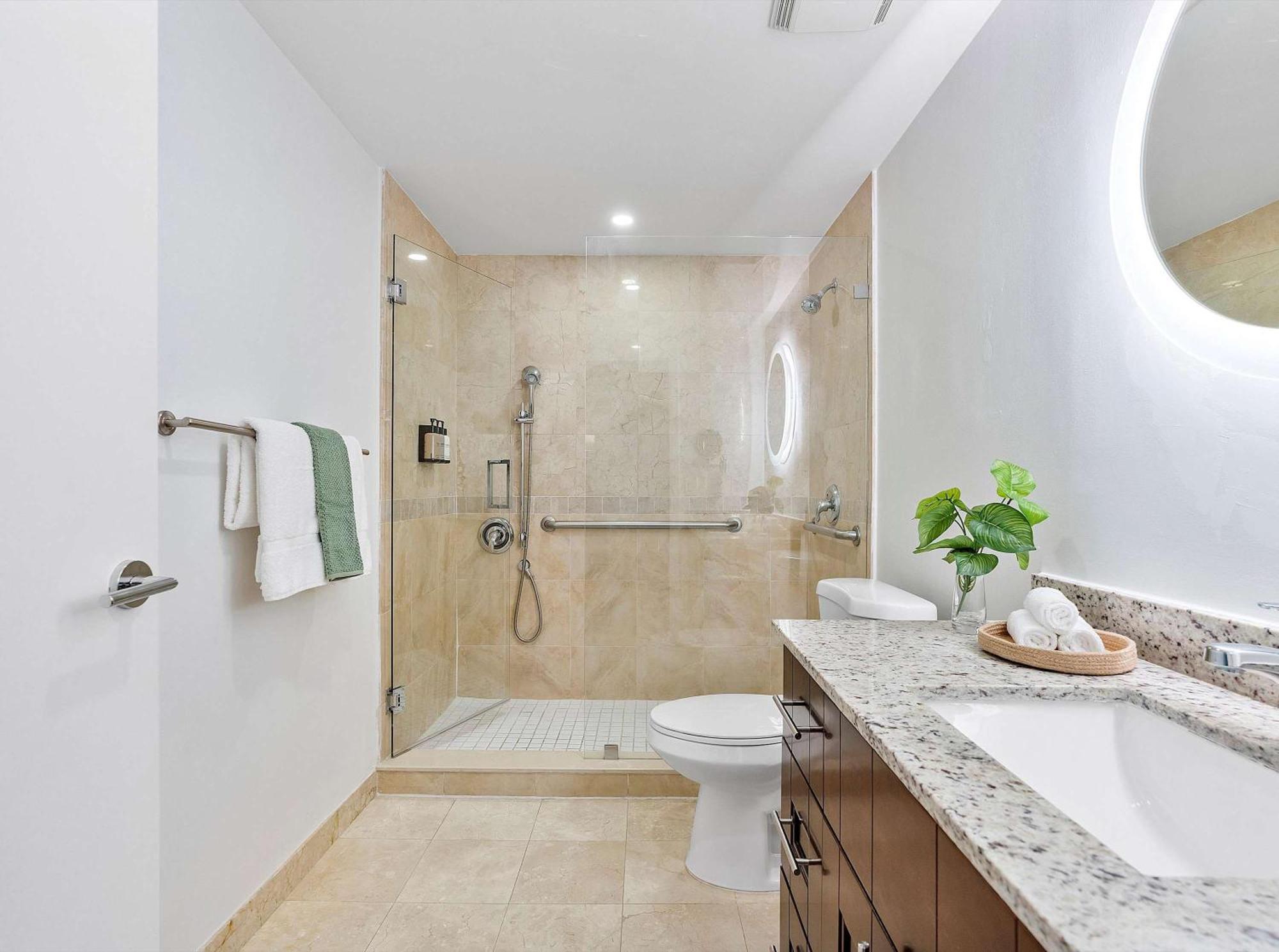 Apartment Mvr - Coconut Grove-s Oasis Of Comfort And Elegance *