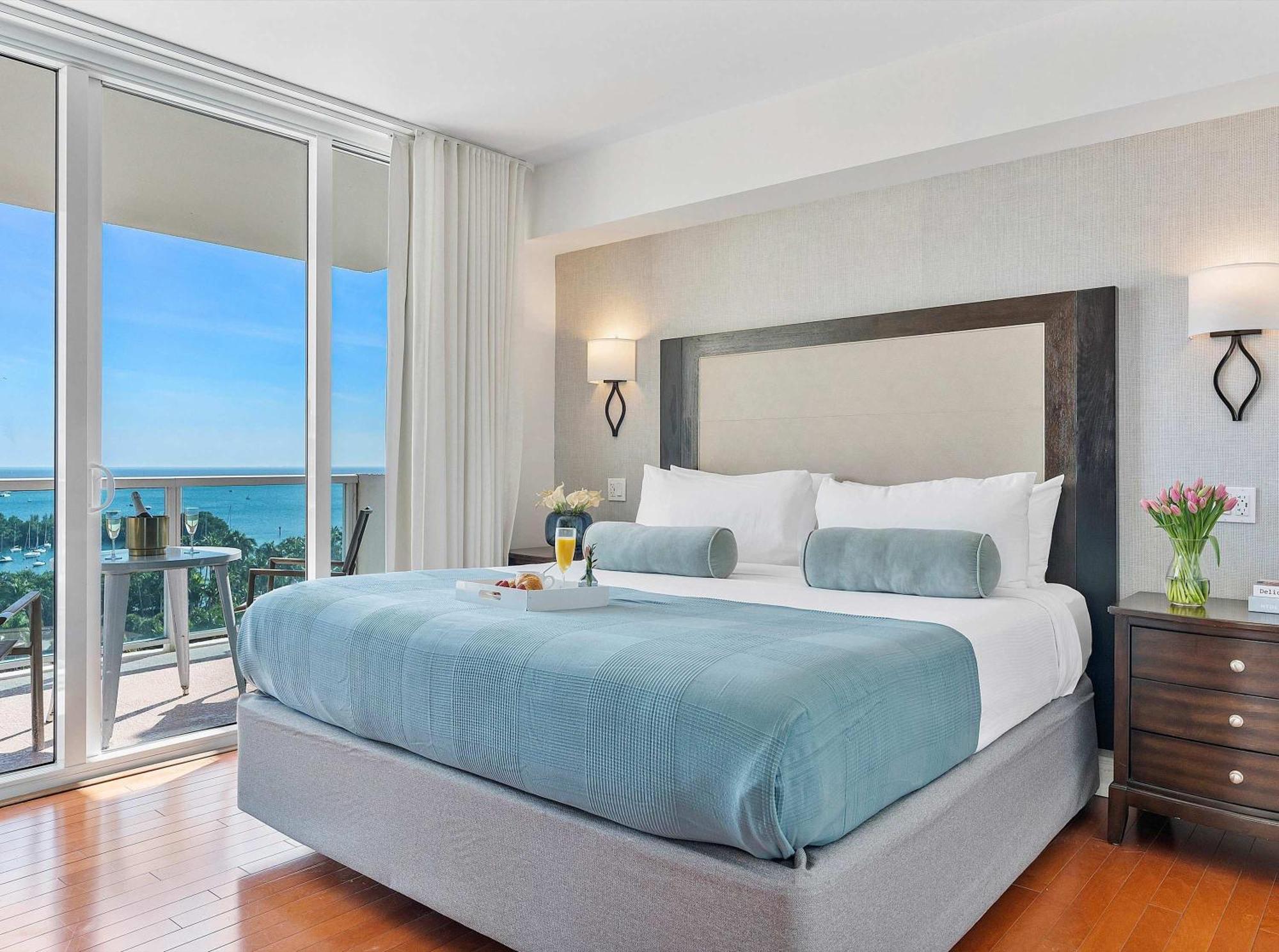 Mvr - Coconut Grove-s Oasis Of Comfort And Elegance Apartment *
